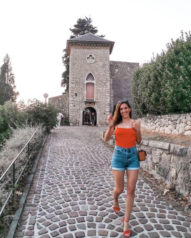 Orange is the new black 🍊
.
.
#potd #rijeka #rijekacity #rijeka2020 #visitcroatia #visitrijeka #croatiafulloflife #croatiangirl #womentravel #nature #mothernature #croatiafullofmagic #croatiafullofcolours #bestoftheday #fun #amazing #amazingplaces #instagood #instadaily #orange #orangeisthenewblack