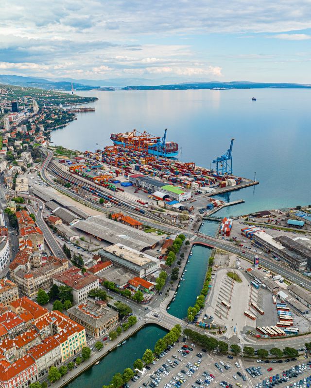 📍Rijeka,Croatia 📸🌊
______________________________________________
•
•
•
•
• 
#rijeka #beautifulrijeka #croatia #visitrijeka #visitcroatia #croatiafulloflife #croatiatravel #croatiafullofnature #croatiafullofmagic #croatiafullofcolours #croatia_instagram #croatia_photography #croatia_lovers #photographyofcroatia #goodplace #beautifulday #photo #house #sunsetphotography #streetart #sonyaplha #beautifulview #sunsetporn #sunset #travelphotography #skyporn #drone #sonyphotography #sony