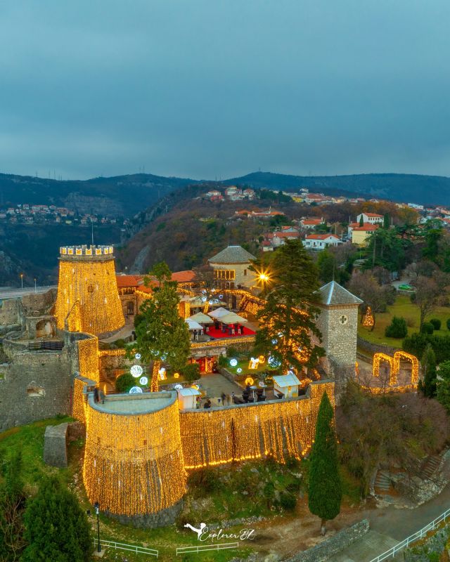 📍Rijeka,Croatia 📸🔥🏰
______________________________________________
•
•
•
•
• 
#rijeka #visitcroatia #croatia #visitrijeka #visitcroatia #croatiafulloflife #croatiatravel #croatiafullofnature #croatiafullofmagic #croatiafullofcolours #croatia_instagram #croatia_photography #croatia_lovers #photographyofcroatia #goodplace #beautifulday #photo #house #sunsetphotography #streetart #sonyaplha #beautifulview #sunsetporn #sunset #travelphotography #skyporn #drone #dronephotography #drone