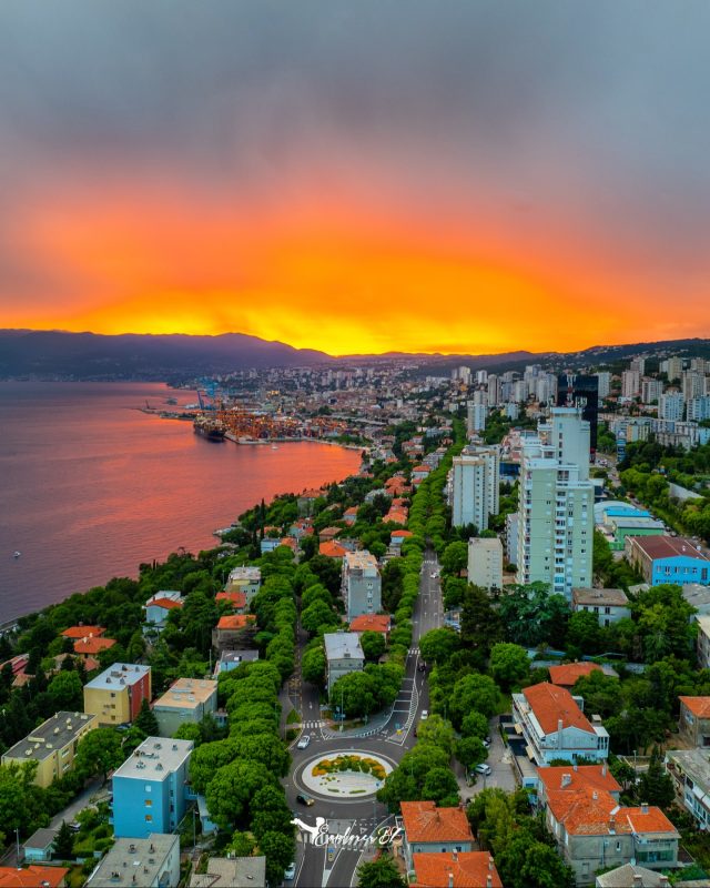 📍Rijeka,Croatia 📸🔥
______________________________________________
•
•
•
•
•
#rijeka #visitcroatia #croatia #visitrijeka #visitcroatia #croatiafulloflife #croatiatravel #croatiafullofnature #croatiafullofmagic #croatiafullofcolours #croatia_instagram #croatia_photography #croatia_lovers #photographyofcroatia #goodplace #beautifulday #photo #house #sunsetphotography #streetart #sonyaplha #beautifulview #sunsetporn #sunset #travelphotography #skyporn #drone #dronephotography #drone