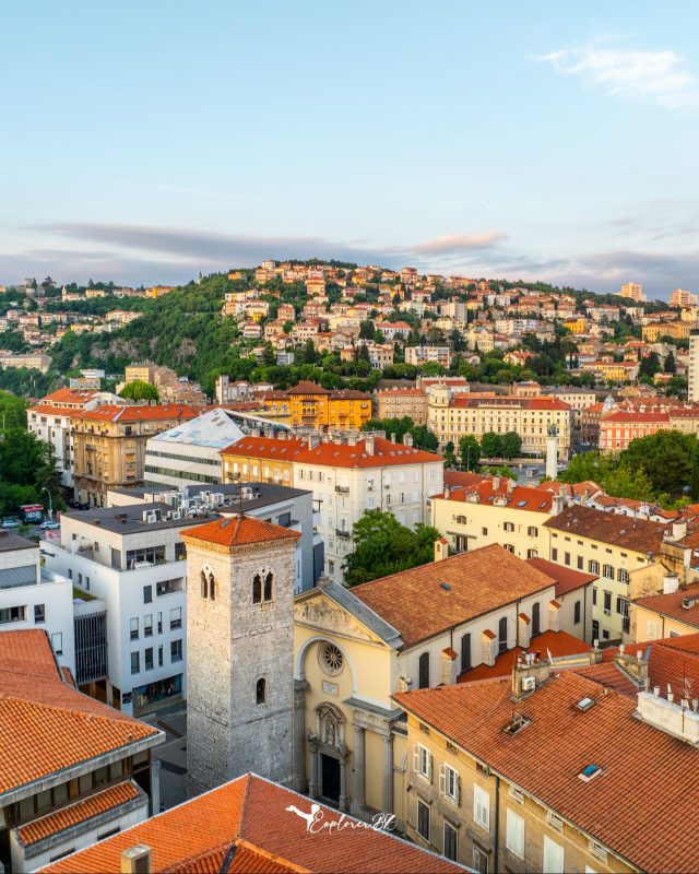📍Rijeka,Croatia 📸🔥
______________________________________________
•
•
•
•
•
#rijeka #visitcroatia #croatia #visitrijeka #visitcroatia #croatiafulloflife #croatiatravel #croatiafullofnature #croatiafullofmagic #croatiafullofcolours #croatia_instagram #croatia_photography #croatia_lovers #photographyofcroatia #goodplace #beautifulday #photo #house #sunsetphotography #streetart #sonyaplha #beautifulview #sunsetporn #sunset #travelphotography #skyporn #drone #dronephotography #drone